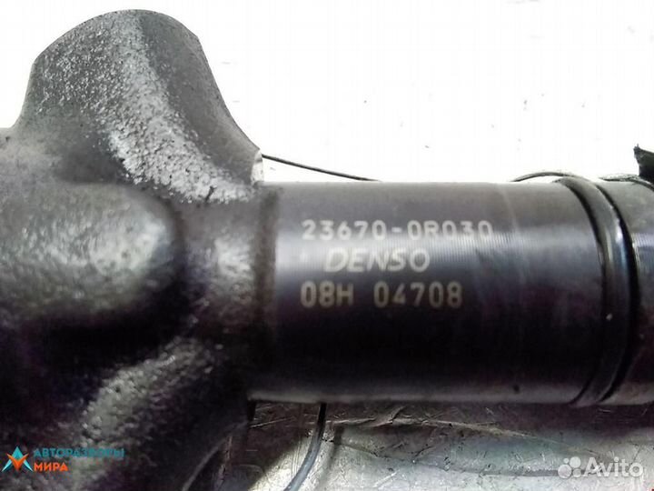 Форсунка Toyota Avensis 2 (T250) 2006 23670-09280