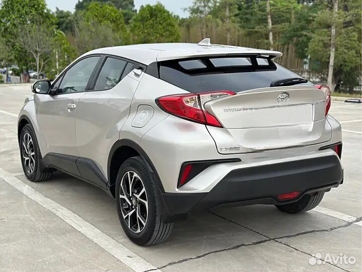 Toyota C-HR 2.0 CVT, 2020, 41 000 км