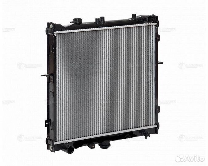 Радиатор охлаждения Киа Спортаж 93- МКПП