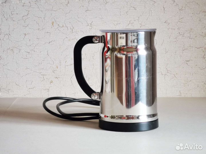 Капучинатор Nespresso Aeroccino