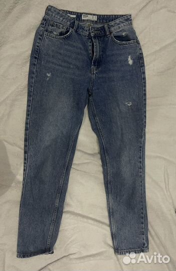 Джинсы mom