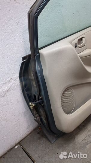 Дверь боковая правая передняя Dodge Caravan, 2006