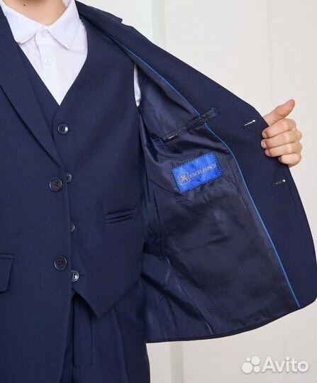 Брючный костюм на мальчика