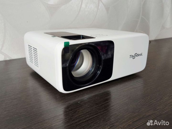 Новый проектор Thundeal TD93 Pro