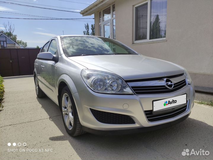 Opel Astra, 2008
