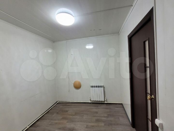 Сдам офисное помещение со складом, 180 м²