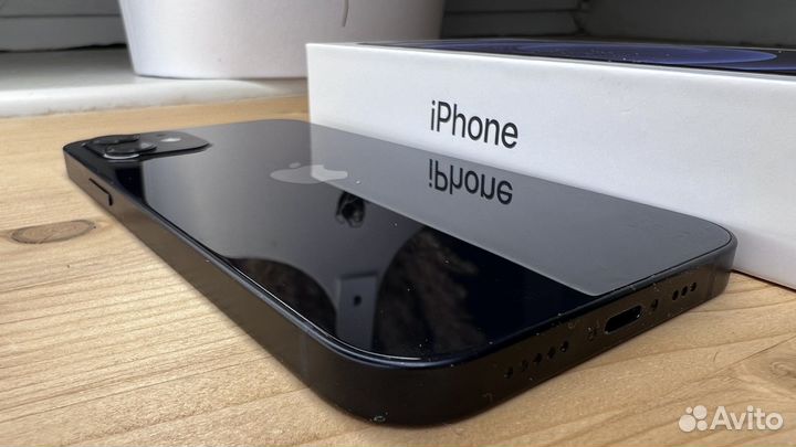 iPhone 12, 128 ГБ