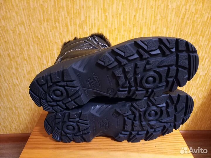 Продам ботинки зимние рабочие