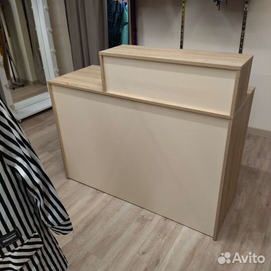 Торговая мебель и оборудование