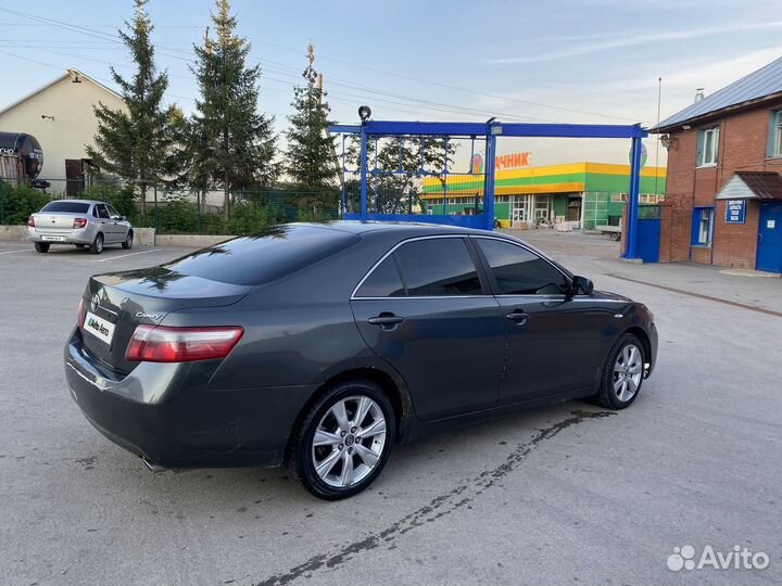 Toyota Camry 2.4 AT, 2006, 349 000 км