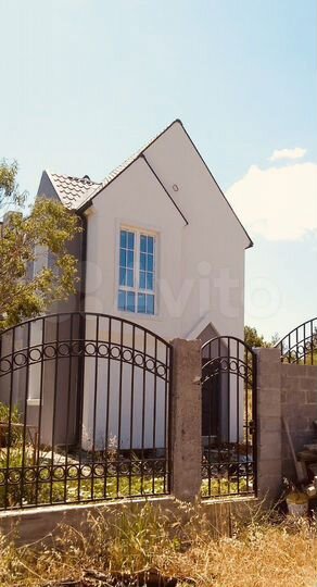 Дом 250 м² на участке 4 сот.