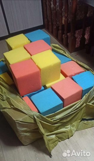 Поролоновые кубики