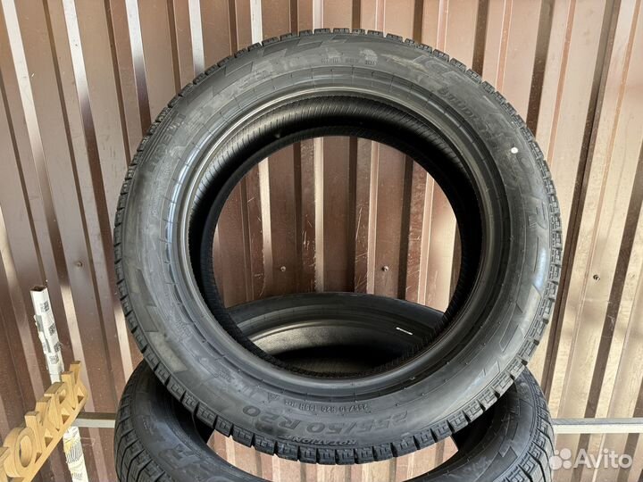 Pirelli Ice Zero FR 255/50 R20 109H