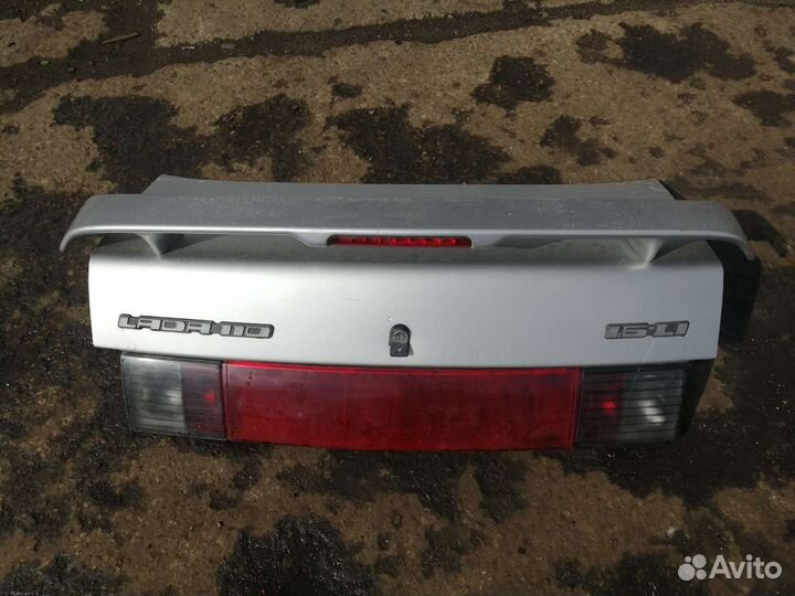 Крышка богажник 2110