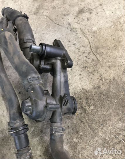 Корпус термостата Nissan Qashqai j11