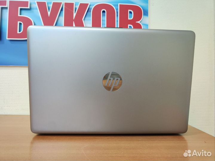Игровой ноутбук HP / i5 8 ядер / 12gb