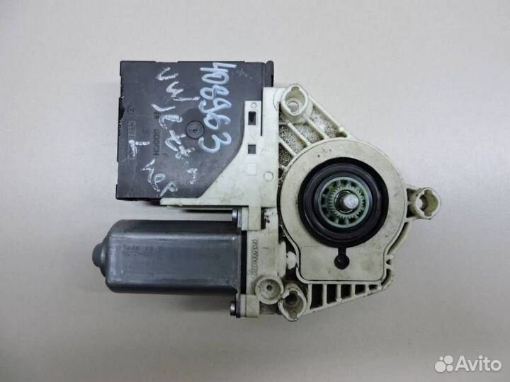 Моторчик стеклоподъемника Volkswagen Jetta 1K 2006