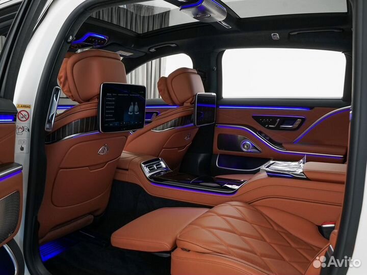 Mercedes-Benz Maybach S-класс 4.0 AT, 2023, 270 км