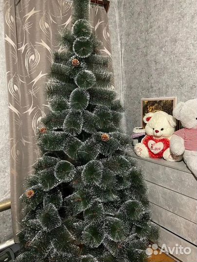 Елка искусственная