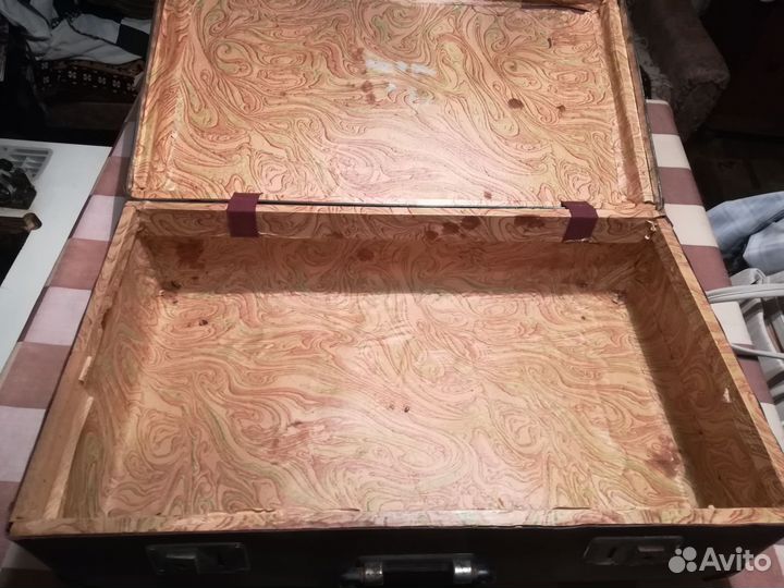 Чемоданы времен СССР