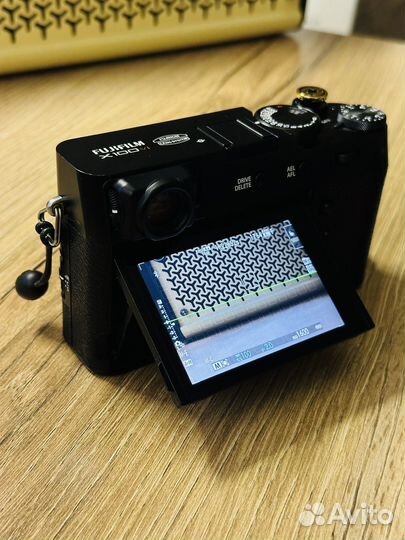 Fujifilm x100vi Black