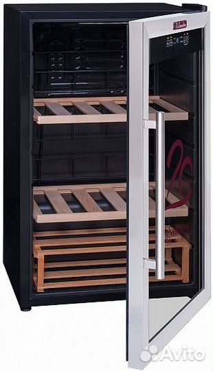 Винный шкаф LA sommeliere LS40