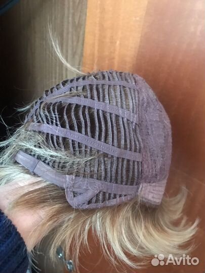 Парик немецкий