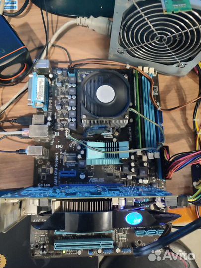 Материнская плата Asus M4A77T AM3