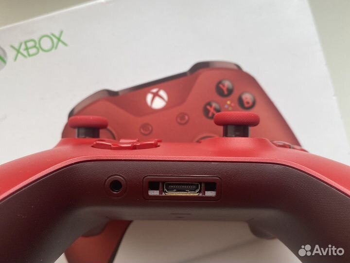 Геймпад Xbox One V3 Red новый