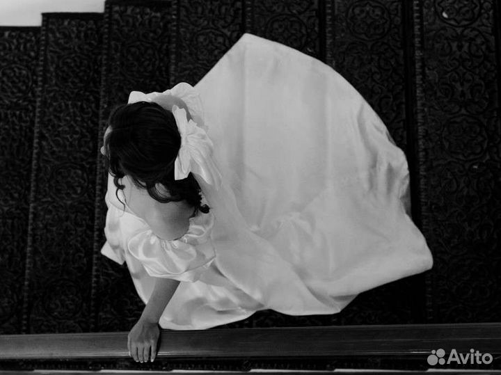 Свадебное платье со шлейфом