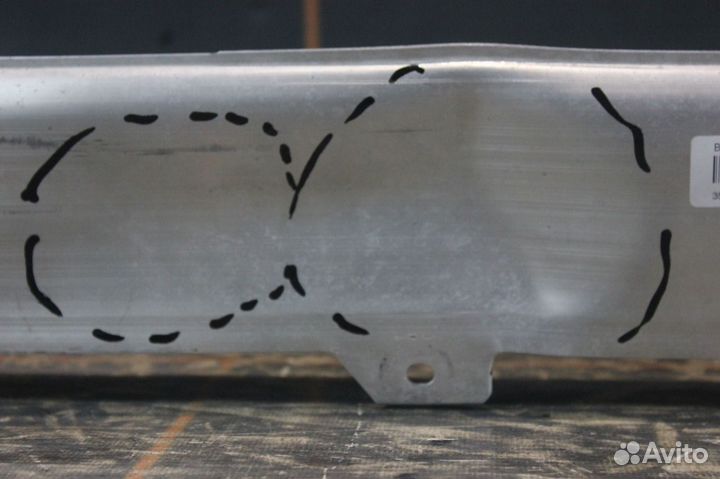 Усилитель бампера переднего - BMW 5 G30