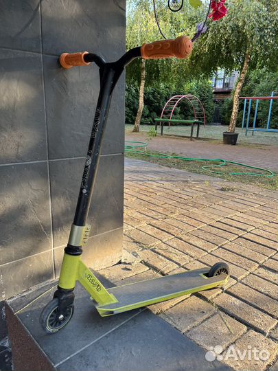 Самокат детский трюковой