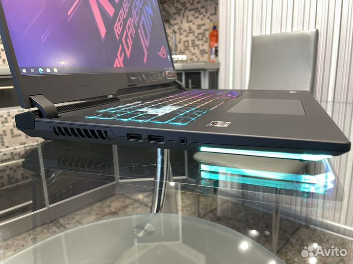 Asus ROG Strix G17 3060 R9 5900HX 16 512 144Hz