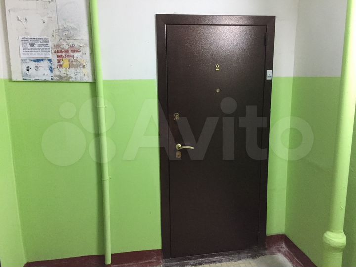 2-к. квартира, 56 м², 1/9 эт.