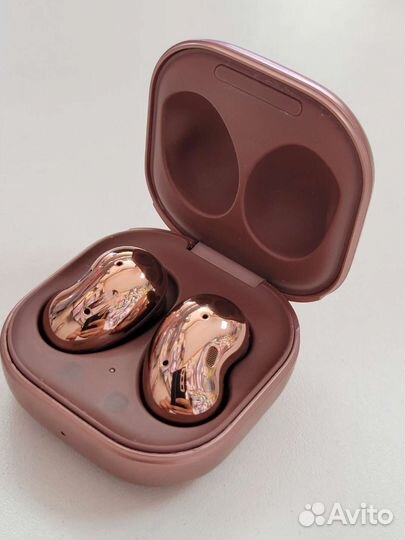 Samsung Galaxy buds live