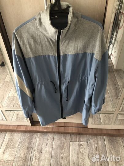 Ветровка женская