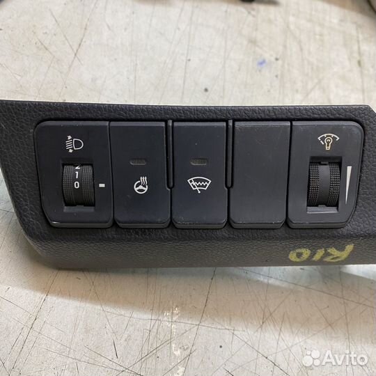 Блок кнопок Kia Rio 3