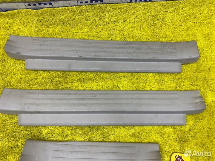 Накладка на порог Toyota Land Cruiser Prado