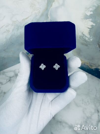 Серьги с бриллиантами Van Cleef