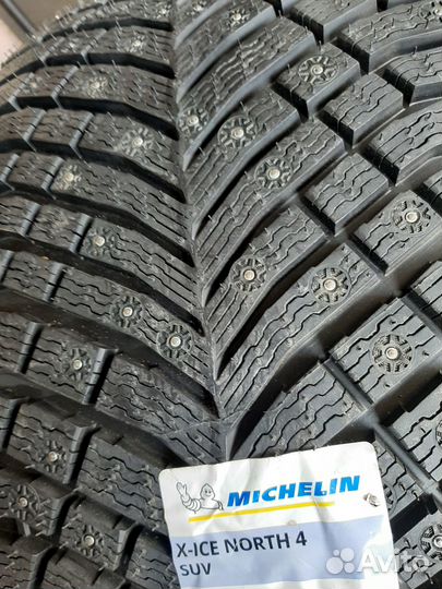 Michelin X-Ice North 4 SUV 275/40 R22 108T