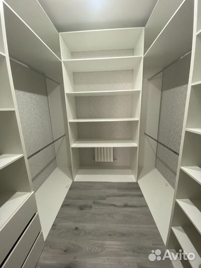 Мебель на заказ, шкафы, тумбы, гардеробные