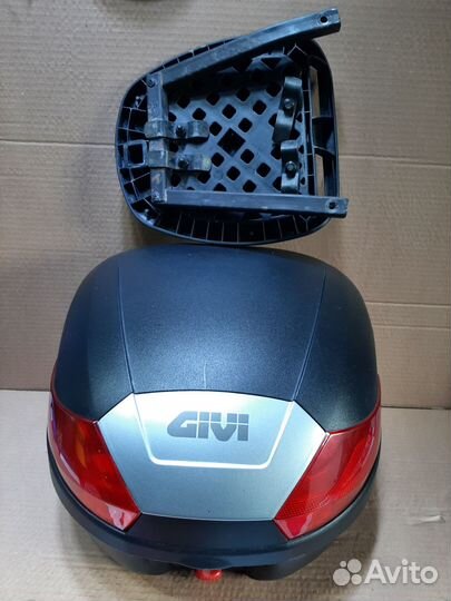 Кофр Givi для T-max XP500 1-2 поколение