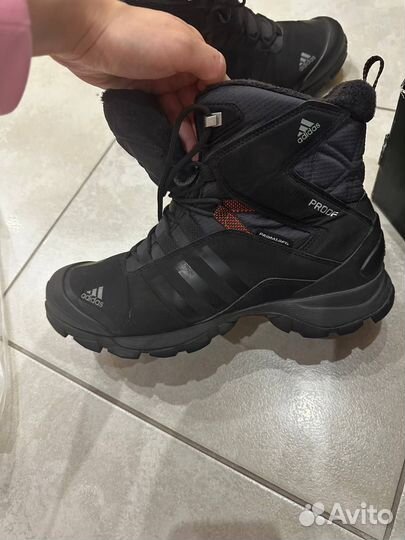 Зимние ботинки adidas оригинал (ультра теплые)