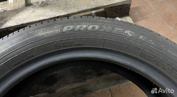 Toyo Proxes R52 215/50 R18