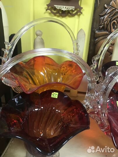 Ваза корзинка цветное стекло