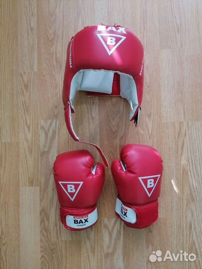 Шлем, перчатки и кимоно