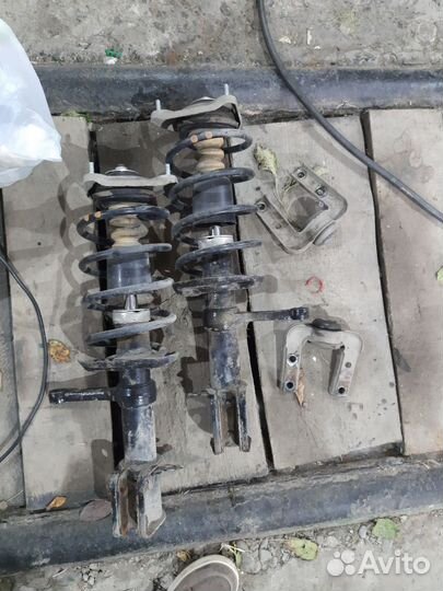 Стойки передние гранта