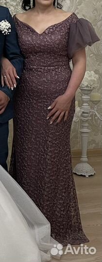 Вечернее платье