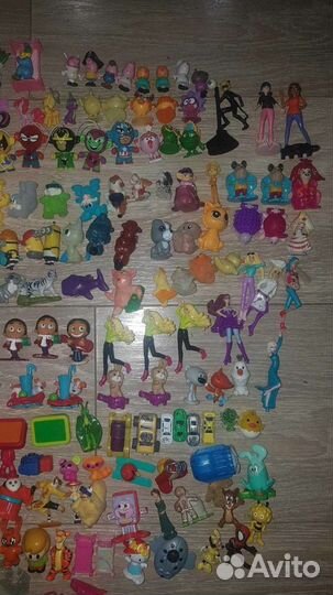 Игрушки коллекционные разные (из киндер яйца, из к