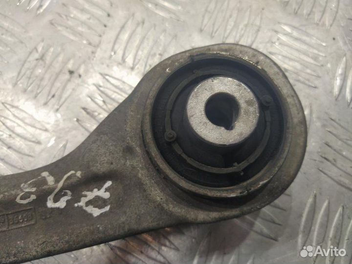 Рычаг подвески передний левый Mercedes-Benz 350D